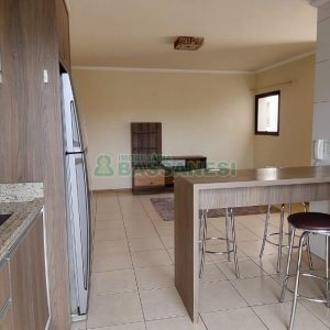 Apto Mobiliado com 63m², 1 dormitório, 1 vaga, no bairro Sagrada Família em Caxias do Sul para Comprar