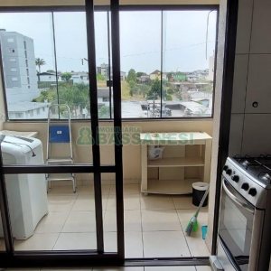 Apto Mobiliado com 63m², 1 dormitório, 1 vaga, no bairro Sagrada Família em Caxias do Sul para Comprar