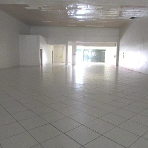 Loja com 340m², no bairro Centro em Caxias do Sul para Comprar