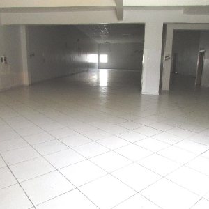 Loja com 340m², no bairro Centro em Caxias do Sul para Comprar