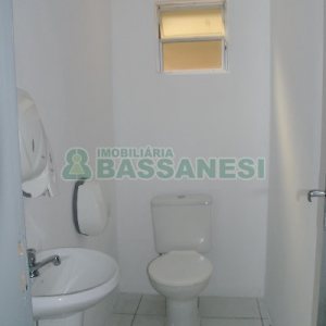 Pavilhão com 570m², no bairro Sanvitto em Caxias do Sul para Alugar