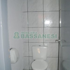 Pavilhão com 570m², no bairro Sanvitto em Caxias do Sul para Alugar