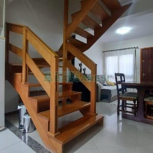 Sobrado Mobiliado com 130m², 3 dormitórios, 2 vagas, no bairro São José em Caxias do Sul para Alugar