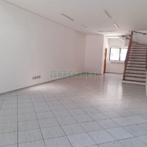Loja com 112m², no bairro São Pelegrino em Caxias do Sul para Alugar