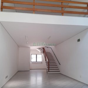 Loja com 112m², no bairro São Pelegrino em Caxias do Sul para Alugar