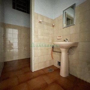 Loja com 125m², no bairro Rio Branco em Caxias do Sul para Alugar