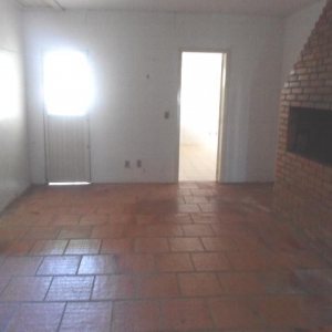 Casa com 360m², 3 dormitórios, 1 vaga, no bairro Santo Antônio em Caxias do Sul para Comprar
