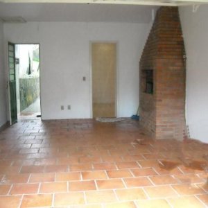 Casa com 360m², 3 dormitórios, 1 vaga, no bairro Santo Antônio em Caxias do Sul para Comprar