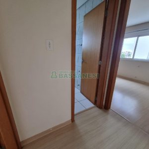 Apartamento com 75m², 2 dormitórios, 2 vagas, no bairro Santa Catarina em Caxias do Sul para Alugar