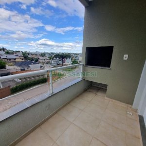 Apartamento com 75m², 2 dormitórios, 2 vagas, no bairro Santa Catarina em Caxias do Sul para Alugar