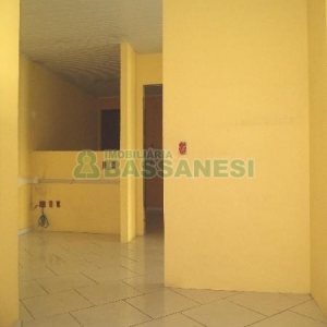 Sala com 100m², no bairro Centro em Caxias do Sul para Alugar