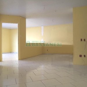 Sala com 100m², no bairro Centro em Caxias do Sul para Alugar