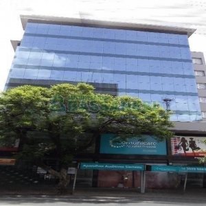 Loja com 110m², no bairro Centro em Caxias do Sul para Alugar