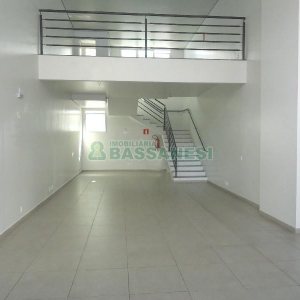 Loja com 110m², no bairro Centro em Caxias do Sul para Alugar