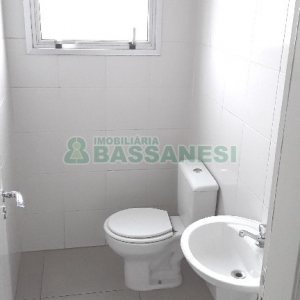 Loja com 110m², no bairro Centro em Caxias do Sul para Alugar