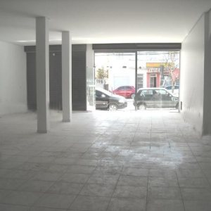 Loja com 680m², no bairro Lourdes em Caxias do Sul para Alugar