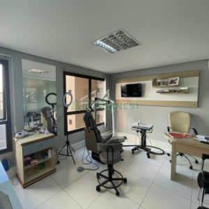 Sala com 68m², 1 vaga, no bairro Centro em Caxias do Sul para Comprar