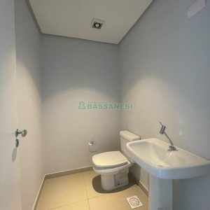 Sala com 68m², 1 vaga, no bairro Centro em Caxias do Sul para Alugar
