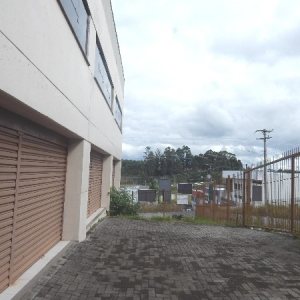 Pavilhão com 300m², no bairro Sanvitto em Caxias do Sul para Comprar