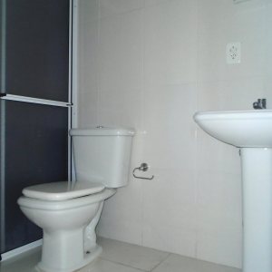 Apartamento com 69m², 3 dormitórios, 2 vagas, no bairro Cinqüentenário em Caxias do Sul para Comprar