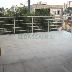 Sala com 200m², no bairro Lourdes em Caxias do Sul para Alugar