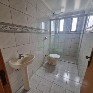 Apartamento com 90m², 3 dormitórios, 1 vaga, no bairro Medianeira em Caxias do Sul para Alugar