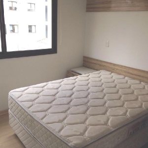 Apto Mobiliado com 40m², 1 dormitório, no bairro Centro em Caxias do Sul para Alugar