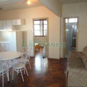 Apto Mobiliado com 35m², 1 dormitório, no bairro Centro em Caxias do Sul para Alugar