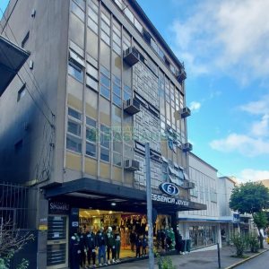 Apto Mobiliado com 35m², 1 dormitório, no bairro Centro em Caxias do Sul para Alugar