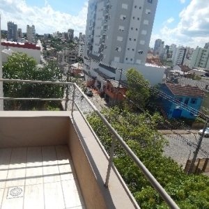 Apartamento com 198m², 3 dormitórios, 2 vagas, no bairro Panazzolo em Caxias do Sul para Comprar