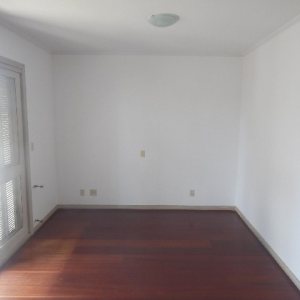 Apartamento com 198m², 3 dormitórios, 2 vagas, no bairro Panazzolo em Caxias do Sul para Comprar
