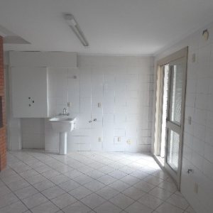 Apartamento com 198m², 3 dormitórios, 2 vagas, no bairro Panazzolo em Caxias do Sul para Comprar