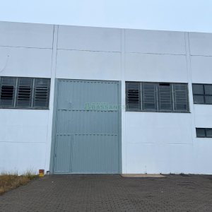 Pavilhão com 1100m², no bairro Santa Lúcia em Caxias do Sul para Alugar