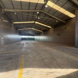 Pavilhão com 1100m², no bairro Santa Lúcia em Caxias do Sul para Alugar