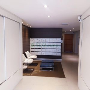 Apartamento com 90m², 2 dormitórios, 2 vagas, no bairro Madureira em Caxias do Sul para Alugar