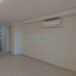 Apartamento com 90m², 2 dormitórios, 2 vagas, no bairro Madureira em Caxias do Sul para Alugar