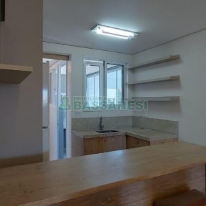 Apartamento com 90m², 2 dormitórios, 2 vagas, no bairro Madureira em Caxias do Sul para Alugar