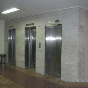 Sala com 21m², no bairro Centro em Caxias do Sul para Alugar
