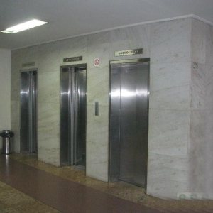 Sala com 21m², no bairro Centro em Caxias do Sul para Alugar