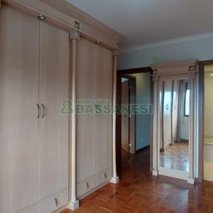 Apto Mobiliado com 155m², 3 dormitórios, 2 vagas, no bairro Rio Branco em Caxias do Sul para Comprar