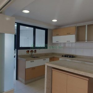 Apartamento com 120m², 3 dormitórios, 3 vagas, no bairro Panazzolo em Caxias do Sul para Comprar