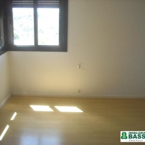 Apartamento com 120m², 3 dormitórios, 3 vagas, no bairro Panazzolo em Caxias do Sul para Comprar