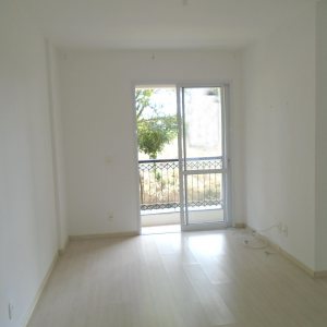 Apartamento com 72m², 2 dormitórios, 1 vaga, no bairro Santa Catarina em Caxias do Sul para Comprar