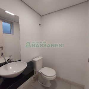 Loja com 12m², 1 vaga, no bairro Villagio Iguatemi em Caxias do Sul para Alugar