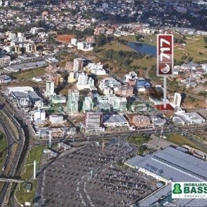 Loja com 12m², 1 vaga, no bairro Villagio Iguatemi em Caxias do Sul para Alugar