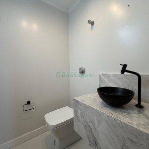 Apto Mobiliado com 300m², 4 dormitórios, 2 vagas, no bairro Jardim América em Caxias do Sul para Alugar ou Comprar
