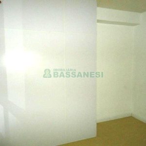 Sala com 20m², no bairro Centro em Caxias do Sul para Alugar