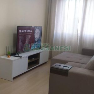 Apartamento com 60m², 2 dormitórios, 1 vaga, no bairro Centro em Caxias do Sul para Comprar