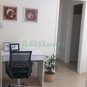 Apartamento com 60m², 2 dormitórios, 1 vaga, no bairro Centro em Caxias do Sul para Comprar