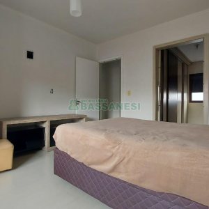 Apto Mobiliado com 100m², 2 dormitórios, 1 vaga, no bairro Sagrada Família em Caxias do Sul para Comprar